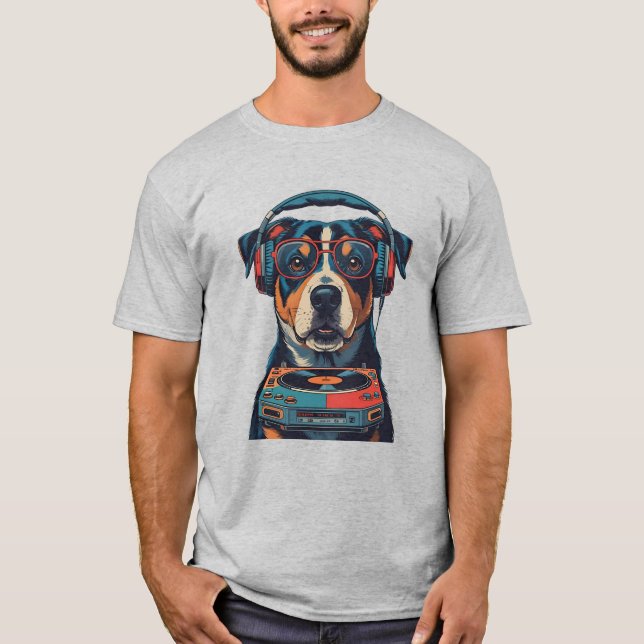 Camiseta Beats & Latidos: Canine DJ (Frente)