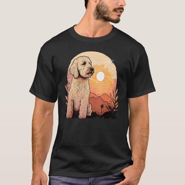 Camiseta Beautifull Golden Doodle Sunset vintage Goldendood (Frente)