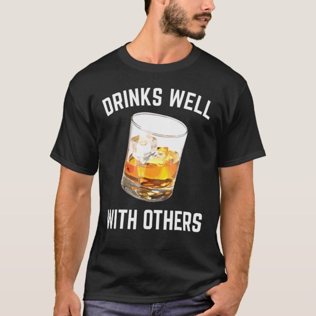 Camiseta Beba Bem Com Outros Whiskey (Frente)