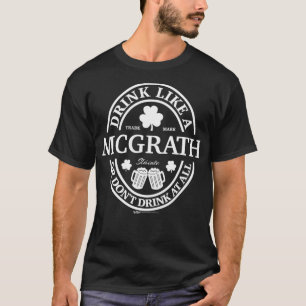 Camiseta Beba Como Um Dia de São Patrício De Shamrock Mcgra