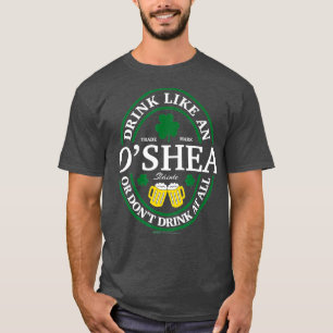 Camiseta Beba Como Um Dia de São Patrício Shamrock do SOh