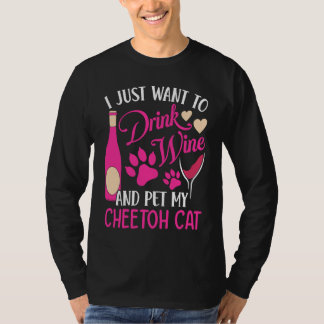 Camiseta Beba Vinho e Acaricie Meu Gato Cheetoh Humor de Mã