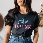 Camiseta Bebado LOLA Apaixonado Apenas Bebado Neon Bachelor<br><div class="desc">Esta camisa de solteira "apenas bebado" apresenta letras inspiradas em neon em rosa e azul. Coloque esta camisa com a camisa da noiva 'bebado apaixonada' para um evento de solteira coeso. 💜 cores são editáveis! Clique em 'editar design' para criar suas próprias cores.</div>