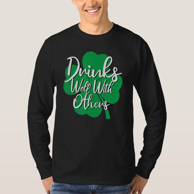 Camiseta Bebe Bem Com Outros De Ruas Engraçadas De Bebendo  (Frente)