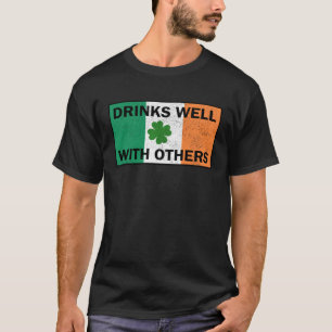 Camiseta Bebe Bem Com Outros Dias de São Patrícios De Bande