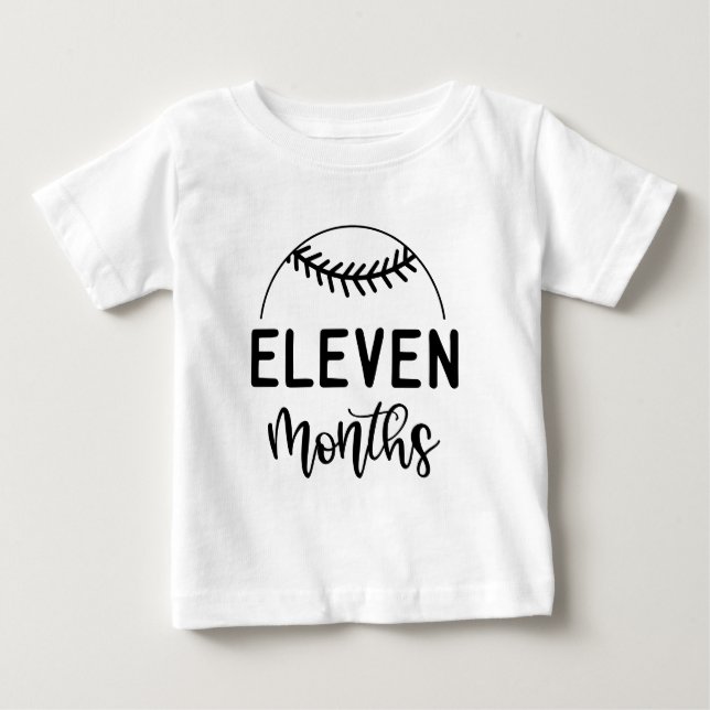 Camiseta Bebê de Onze Meses de Beisebol - Marco - (Frente)