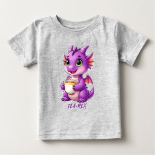Camiseta Bebê Dragão Fofo Segurando Xícara de Chá Kawaii