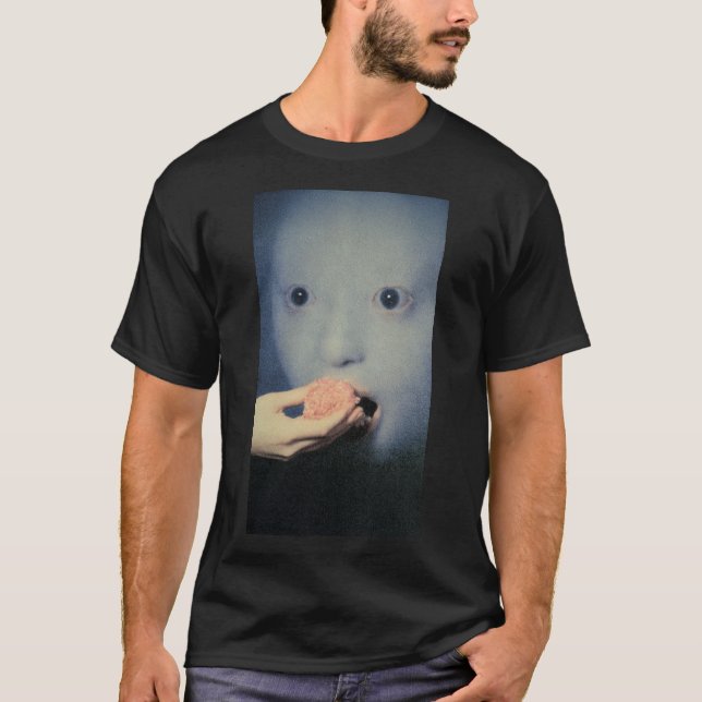 Camiseta Bebê estranho comendo  (Frente)