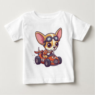 Camiseta Bebê Fofo Chihuahua Piloto de Carro de Corrida