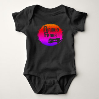 Camiseta Bebê furioso do arco-íris de Frank