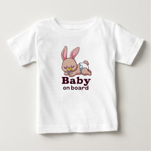 Camiseta Bebê Macaco Adormecido Fofo "Bebê a Bordo" Carro