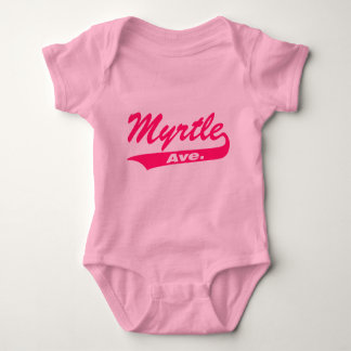 Camiseta Bebê Onsie da avenida de Myrtle