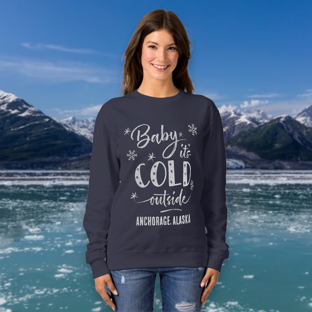 Camiseta Bebê personalizado Está frio fora do feriado (Criador carregado)