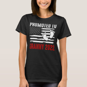 Camiseta Bebê Promovido À Avó 2022 Legal Família De Bandeir