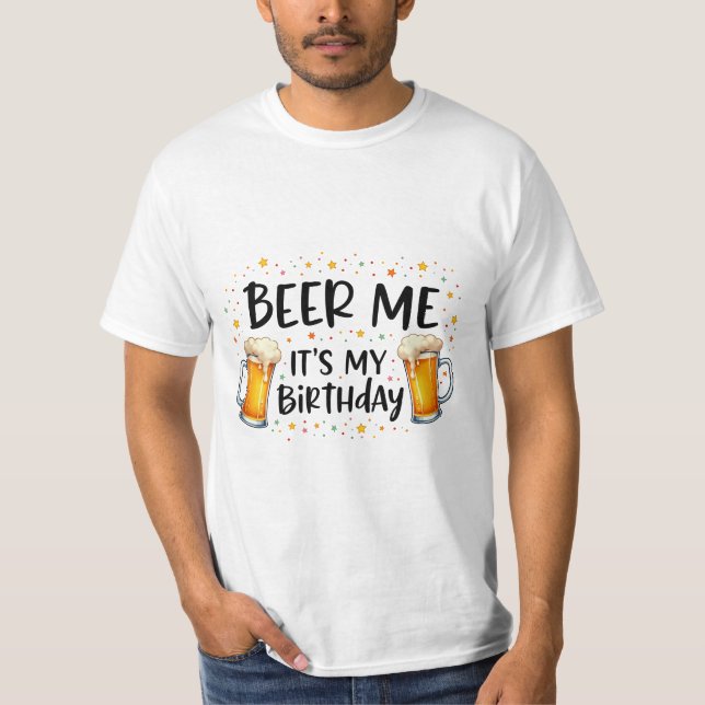 Camiseta Bebendo ativado na minha celebração de aniversário (Frente)