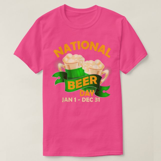 Camiseta Bebendo de Cerveja Engraçado no Dia Nacional da Ce (Frente do Design)