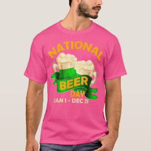 Camiseta Bebendo de Cerveja Engraçado no Dia Nacional da Ce