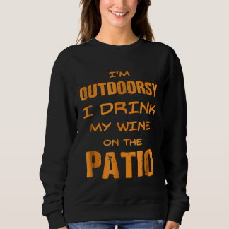 Camiseta Bebendo de vinho engraçado no exterior