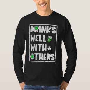 Camiseta Bebendo Engraçado Bebe Bem Com