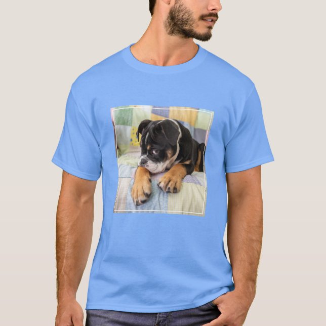 Camiseta Bebês Mais Pobres | Tímido Bulldog Inglês (Frente)