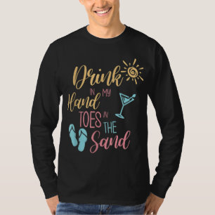 Camiseta Bebida Com As Palmas Na Areia