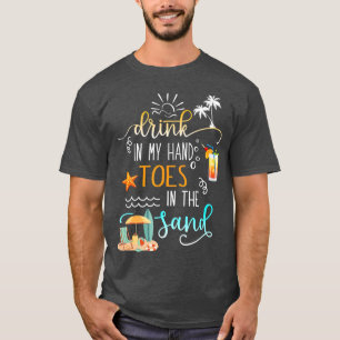 Camiseta Bebida Com As Palmas Na Areia