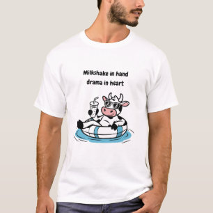 Camiseta Bebida de Leite na Mão, Drama no Coração Gráfico