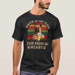 Camiseta Bebidas 365 Cachorro De Cerveja E German shepherd 