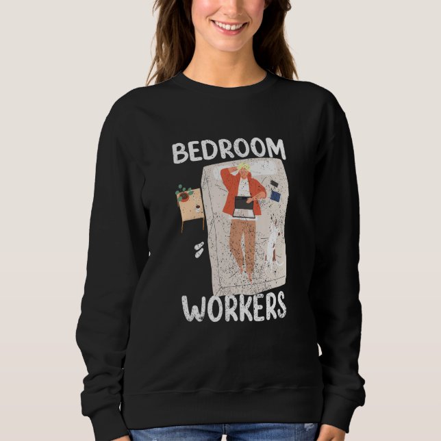 Camiseta Bedroom Workers On Duty At Night Shift Constructio (Frente)