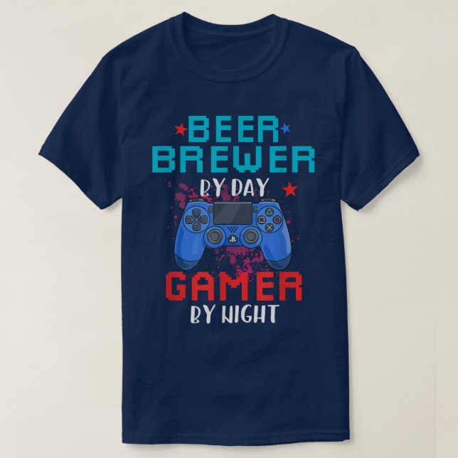 Camiseta Beer Brewer By Day Gamer By Night Job Prier L (Frente do Design)