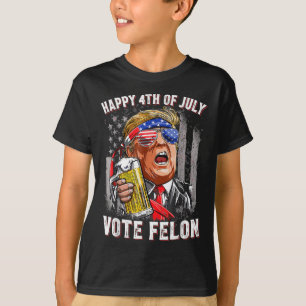Camiseta Beer Team Feliz 4 De Julho Votando Felon Trump 202