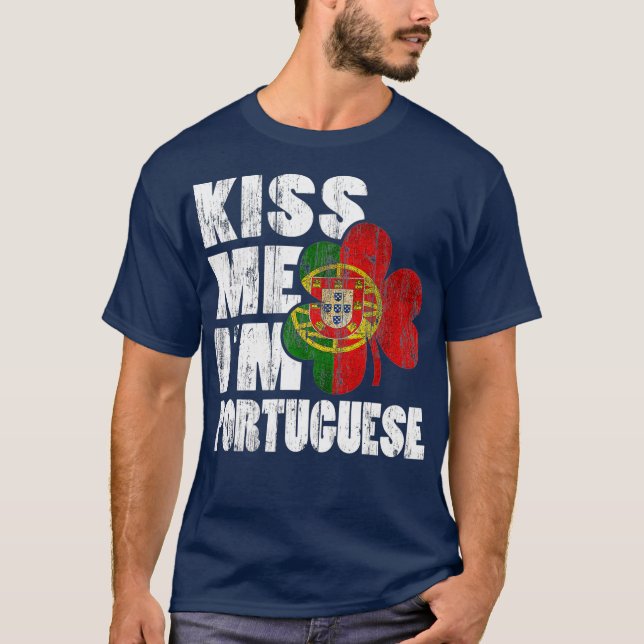 Camiseta Beija-Me Im Português - Bandeira do Shamrock Irlan (Frente)