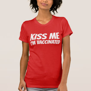 Camiseta Beije-me Estou Vacinado Dia de os namorados Engra
