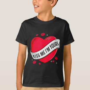 Camiseta Beije Me Eu Sou Seu Presente Para Dia Dos Namorado