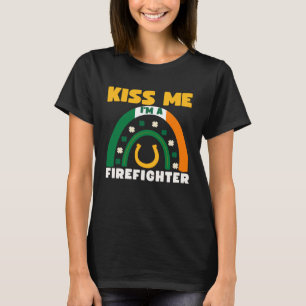 Camiseta Beije Me Eu Sou Um Bombeiro Dia De São Patrício Pi