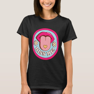 Camiseta Beije Me Flor Língua Para Fora Dia dos Namorados M