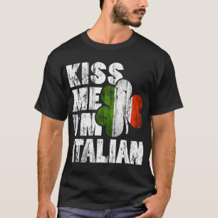 Camiseta Beije-Me Im Italiano Shirt Irish Shamrock Flag Tee