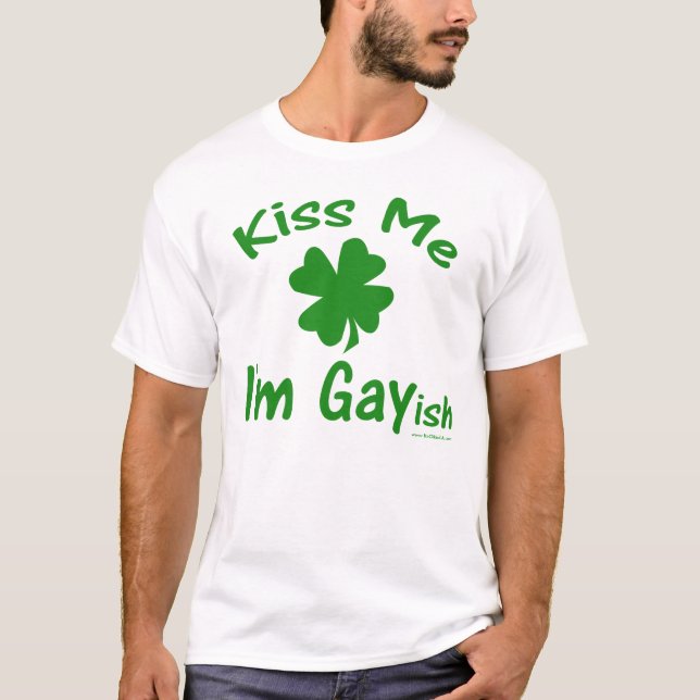 Camiseta Beije-me que eu sou Gayish (Frente)