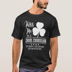 Camiseta Beije-me Sou Conselheiro Escolar, Irlandês ou Beba