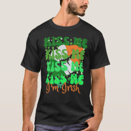 Camiseta Beije-me Sou Dia de São Patrício Engraçado Irlandê
