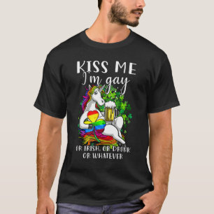 Camiseta Beije-Me Sou Gay, Irlandês Ou Bebado Ou Qualquer O