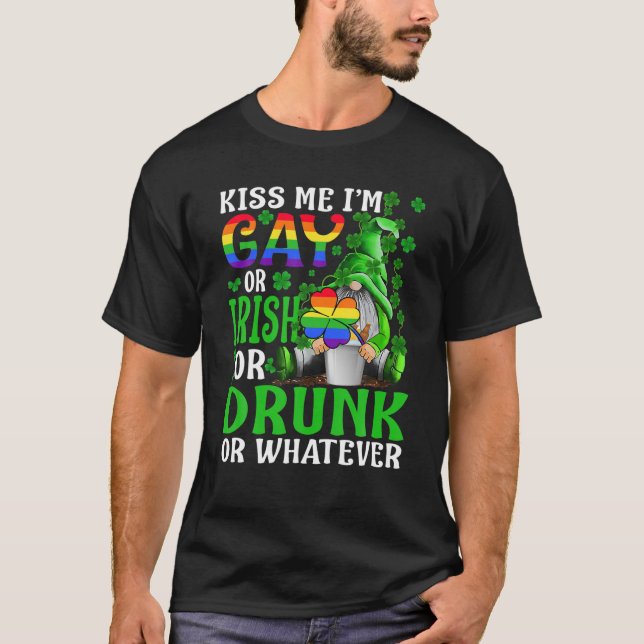 Camiseta Beije-me Sou Gay ou Irlandês ou Rua Bebado Patrick (Frente)