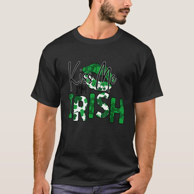 Camiseta Beije-me Sou Irlandês Engraçado São Patrick Day Me (Frente)