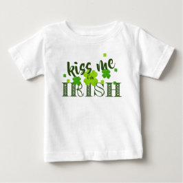 Camiseta Beije-me Sou Irlandês Lucky Clover Green Rua Paddy