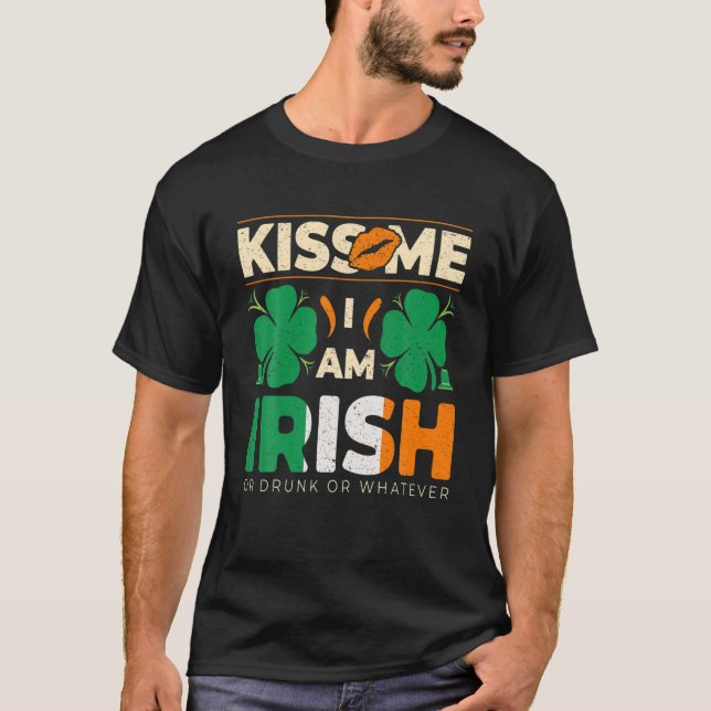 Camiseta Beije-me Sou Irlandês Saint Patrick Day (Frente)