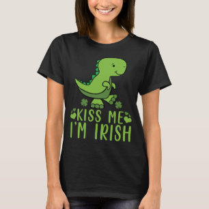 Camiseta Beije-me, sou o Dia de São Patrício irlandês Crian
