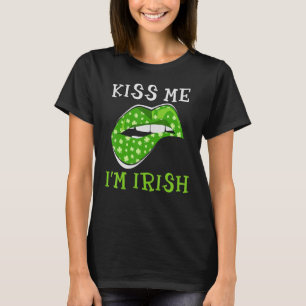 Camiseta Beije-me Sou o Dia de São Patrício irlandês de Láb