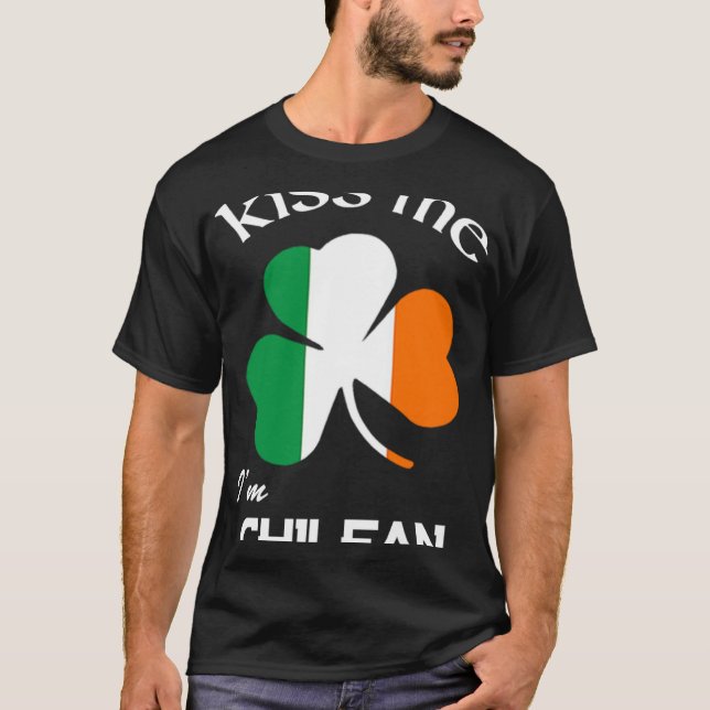 Camiseta Beije-me Sou Rua chilena Shamrock Chile Patrick s  (Frente)