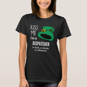 Camiseta Beije-me Sou um Expedidor, Irlandês ou Bebado ou O