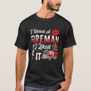 Camiseta Beijei Um Bombeiro E Gostei De Um Bombeiro Engraç